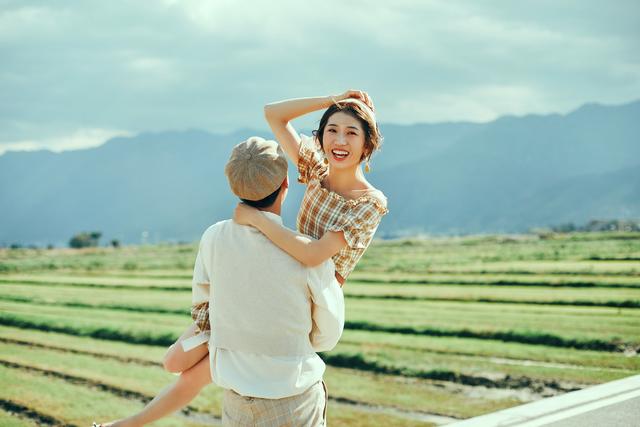 谁说秋冬不适合拍婚纱照?